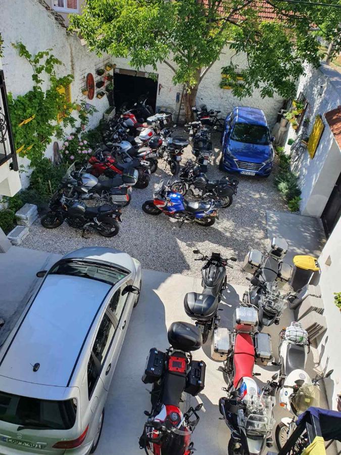 Family Apartment Near Old Town Mostar Exterior foto